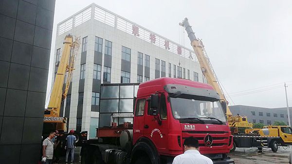 凱特機器人再次引進新設備，助力企業快速發展